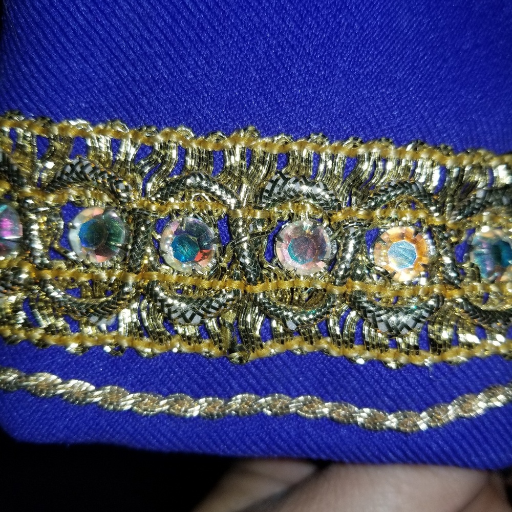 Show jacket - Picture 2 of 4